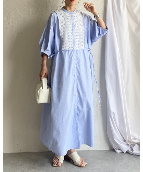 She's Closet(シーズクローゼット)の「レースドッキング切り替え バンドカラー ストライプ 半袖 ロングシャツワンピース(シャツワンピース・レディース・ブルー/グリーン・FREE)」の13枚目の写真
