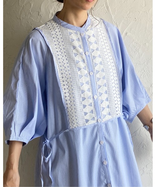 She's Closet(シーズクローゼット)の「レースドッキング切り替え バンドカラー ストライプ 半袖 ロングシャツワンピース(シャツワンピース・レディース・ブルー/グリーン・FREE)」の14枚目の写真