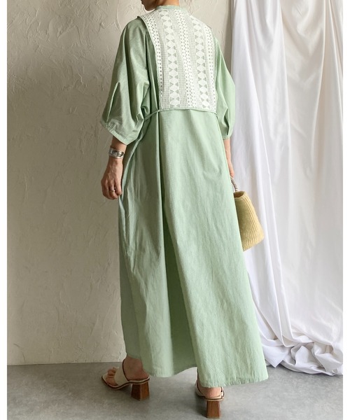 She's Closet(シーズクローゼット)の「レースドッキング切り替え バンドカラー ストライプ 半袖 ロングシャツワンピース(シャツワンピース・レディース・ブルー/グリーン・FREE)」の19枚目の写真