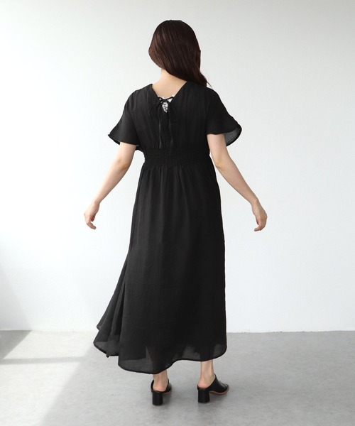 Cepica(セピカ)の「テープ刺繍ピンタックレースワンピース(ワンピース・レディース・ブラック・FREE)」の15枚目の写真