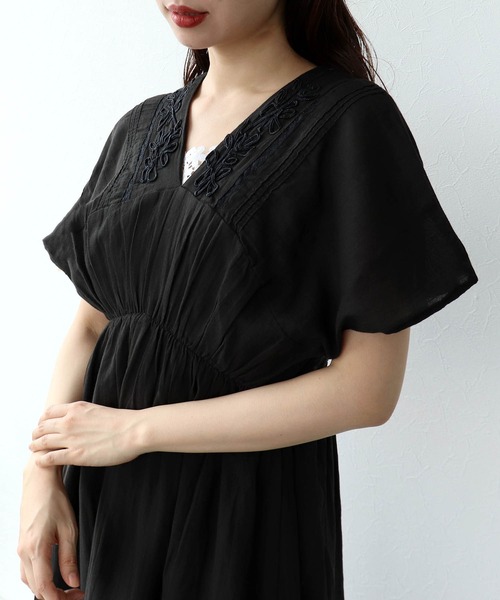 Cepica(セピカ)の「テープ刺繍ピンタックレースワンピース(ワンピース・レディース・ブラック・FREE)」の16枚目の写真