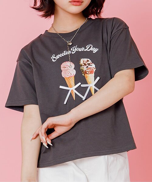 algy(アルジー)の「転写アイスりぼん半袖Tシャツ(Tシャツ/カットソー・キッズ・オフホワイト/チャコール/サックスブルー・160/150/140/130)」の2枚目の写真