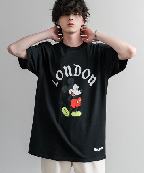 HUF(ハフ)の「HUF ハフ オーバーサイズミッキーマウスワールドワイドプリント半袖Tシャツ(Tシャツ/カットソー・メンズ・ブラック系/ブラック系1/ブラック・XL/M/L)」の2枚目の写真