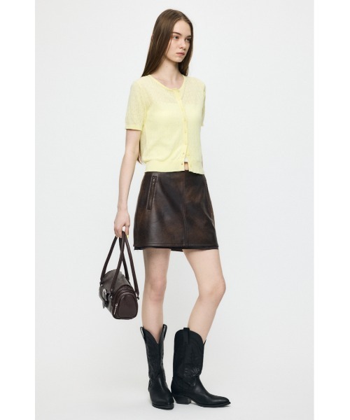 MOUSSY(マウジー)の「AGED F/LEATHER ミニスカート(スカート・レディース・ブラック/ブラウン・1/2)」の6枚目の写真