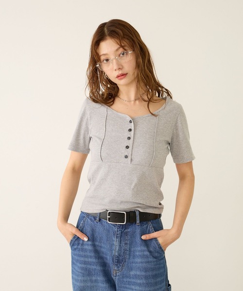 BAYFLOW(ベイフロー)の「コンパクトリブヘンリー半袖Tシャツ(Tシャツ/カットソー・レディース・ヘザーグレー/ブラウン/オフホワイト・FREE)」の9枚目の写真
