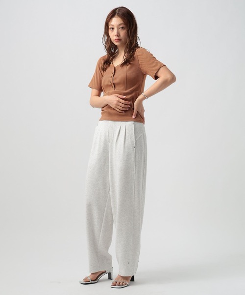 BAYFLOW(ベイフロー)の「コンパクトリブヘンリー半袖Tシャツ(Tシャツ/カットソー・レディース・ヘザーグレー/ブラウン/オフホワイト・FREE)」の22枚目の写真
