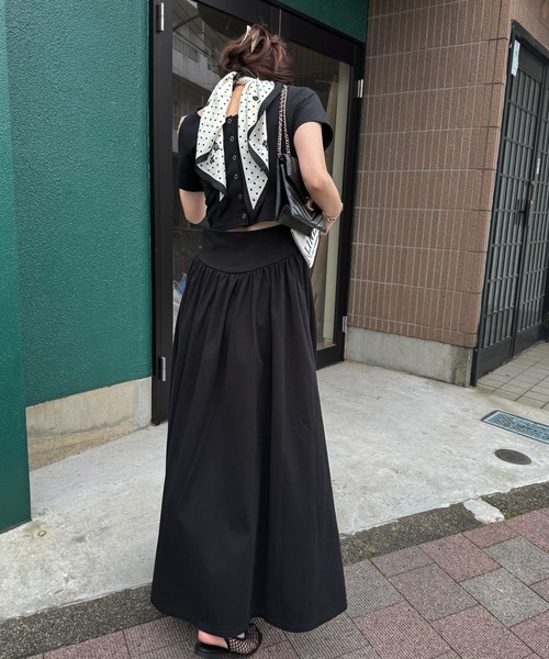 WILLFULLY(ウィルフリー)の「healthy cut out waist snap button OP(ワンピース・レディース・チャコール/ブラック/オリーブ・FREE)」の11枚目の写真