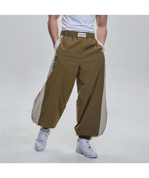 TOLANCE(トランス)の「エリートワイドカーブドジョガーパンツ - カーキ(スウェットパンツ・メンズ・カーキ・2XL/M/L/XL)」の1枚目の写真