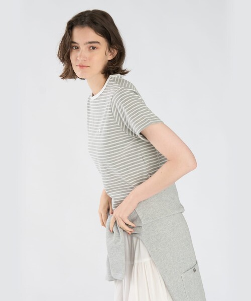 To b. by agnes b.(トゥービーバイアニエスベー)の「ハート 刺繍 リブ ボーダー 半袖 Tシャツ(Tシャツ/カットソー・レディース・グレー・40/38)」の5枚目の写真
