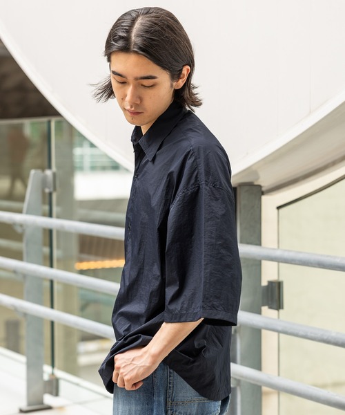 BAYFLOW（ベイフロー）の「[WEB限定/驚くほどに軽い]エアリーナイロン半袖シャツ（シャツ/ブラウス・メンズ・ネイビー/グレー/カーキ・SMALL/MEDIUM/LARGE）」の15枚目の写真