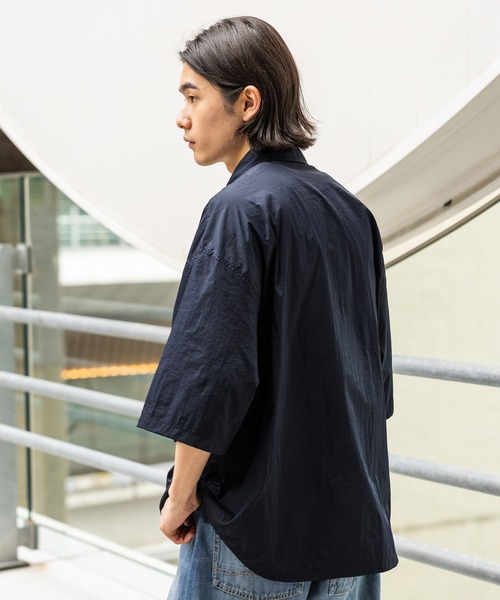 BAYFLOW（ベイフロー）の「[WEB限定/驚くほどに軽い]エアリーナイロン半袖シャツ（シャツ/ブラウス・メンズ・ネイビー/グレー/カーキ・SMALL/MEDIUM/LARGE）」の13枚目の写真