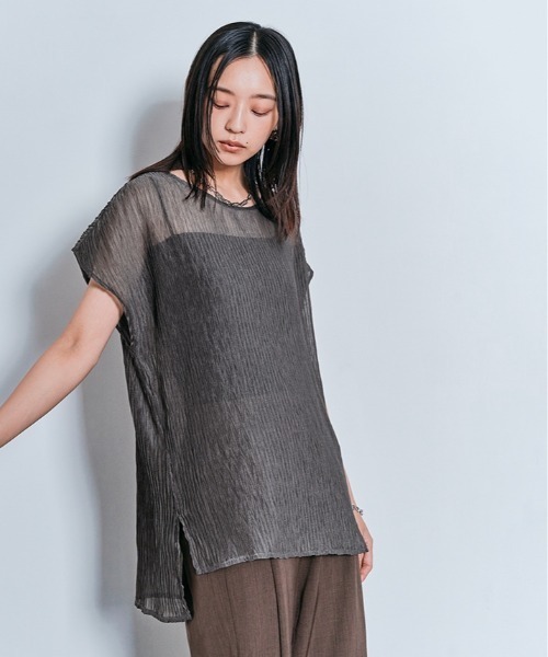 W:Huku(フーク)の「ランダム プリーツ ノースリーブ シフォン シアー トップス(Tシャツ/カットソー・レディース・ブラック系/グレー系1/ブラック系1/グレー系/ブラウン系1/ブラウン系/ホワイト系1/ホワイト系・FREE)」の9枚目の写真