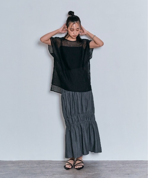 W:Huku(フーク)の「ランダム プリーツ ノースリーブ シフォン シアー トップス(Tシャツ/カットソー・レディース・ブラック系/グレー系1/ブラック系1/グレー系/ブラウン系1/ブラウン系/ホワイト系1/ホワイト系・FREE)」の20枚目の写真
