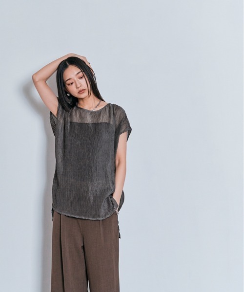 W:Huku(フーク)の「ランダム プリーツ ノースリーブ シフォン シアー トップス(Tシャツ/カットソー・レディース・ブラック系/グレー系1/ブラック系1/グレー系/ブラウン系1/ブラウン系/ホワイト系1/ホワイト系・FREE)」の21枚目の写真