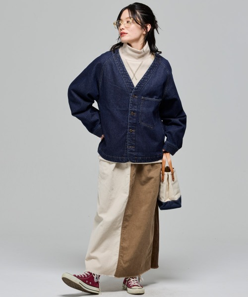 KRIFF MAYER Lady's Collection(クリフメイヤーレディースコレクション)の「ノーカラーカラーデニムジャケット(デニムジャケット・レディース・ベージュ/ダークグリーン/ダークブルー・MEDIUM/LARGE)」の13枚目の写真