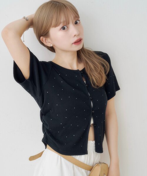 Kastane(カスタネ)の「リブスタッズ半袖カーディガン(Tシャツ/カットソー・レディース・オフホワイト/ブラック/サックスブルー・FREE)」の12枚目の写真