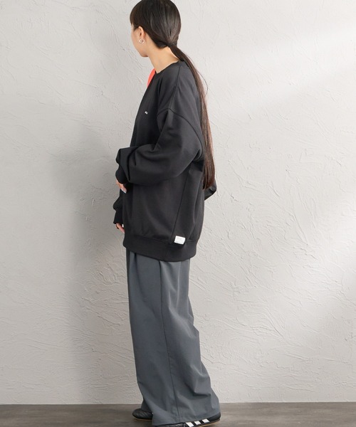 NANGA（ナンガ）の「【WEB先行予約】[NANGA/ナンガ] 別注 バーティカルロゴスウェット（スウェット・レディース・ブラック/グレー・S/L/M）」の18枚目の写真
