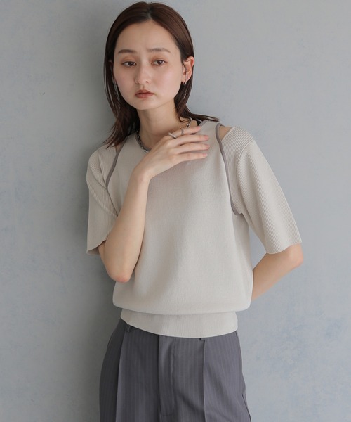 &g'aime(アンジェム)の「【&g'aime】レイヤードバイカラーニット LAYERED BICOLOR KNIT(ニット/セーター・レディース・ブラック/アイボリー/ブラウン・FREE)」の2枚目の写真