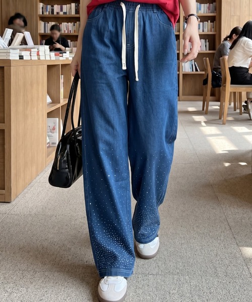 umune(ウムネ)の「ラインストーン付イージーデニムパンツ 秋 冬(その他パンツ・レディース・ライトインディゴブルー/インディゴブルー/ブラック・L/M)」の13枚目の写真
