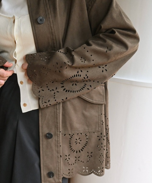 WILLFULLY(ウィルフリー)の「scalloped punch faux suede shirt JK(その他アウター・レディース・ダークブラウン/タン/ブラック・FREE)」の9枚目の写真