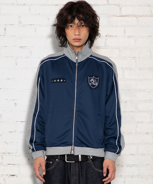 XTONZ(エクストーンズ)の「XJ140 スリムフィット アプリケ パイピング トラック ジップアップ (NAVY)(ナイロンジャケット・レディース・その他・MEDIUM/LARGE)」の4枚目の写真