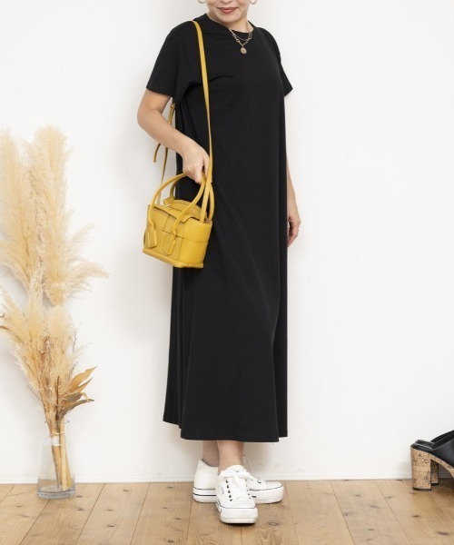 JOCOSA（ジョコサ）の「【選べる袖タイプ】ポケット付き Aライン ワンピース（ワンピース・レディース・ブラック/ブラック系その他・S/M）」の3枚目の写真