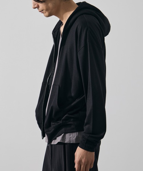 WRAPINKNOT（ラッピンノット）の「【WRAPINKNOT/ラッピンノット】Zip Hoodie（パーカー・メンズ・ブラック/ダークグレー・3/2）」の4枚目の写真