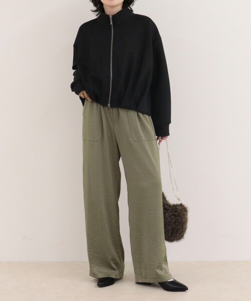 fredy emue(フレディエミュ)の「サテンベイカーパンツ(その他パンツ・レディース・オフホワイト/ブラック/カーキ・38)」の6枚目の写真