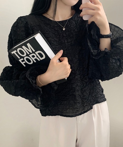 FAVORITO(ファヴォリート)の「パフスリーブブラウス(シャツ/ブラウス・レディース・ホワイト/ベージュ/ブラック・F)」の7枚目の写真