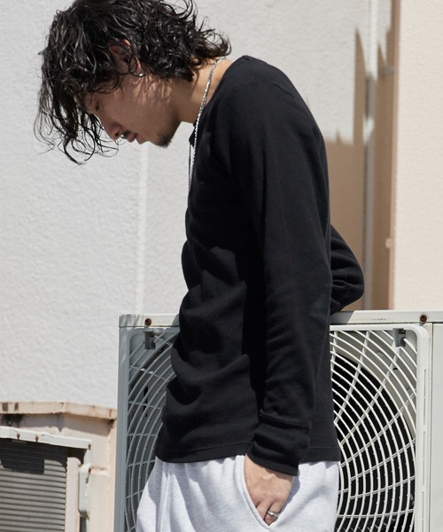 HANES(ヘインズ)の「Hanes/ヘインズ THERMALCREWNECK LS Tシャツ ワッフル ロンT ロングスリーブ サーマルT メンズ レディース 2026年秋冬 秋服 冬服(Tシャツ/カットソー・メンズ・ホワイト/ブラック/グレー・S/M/L/XL)」の12枚目の写真