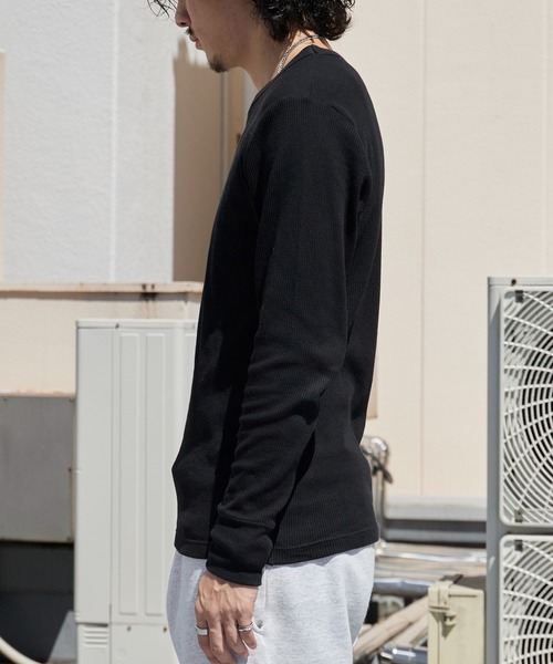HANES(ヘインズ)の「Hanes/ヘインズ THERMALCREWNECK LS Tシャツ ワッフル ロンT ロングスリーブ サーマルT メンズ レディース 2026年秋冬 秋服 冬服(Tシャツ/カットソー・メンズ・ホワイト/ブラック/グレー・S/M/L/XL)」の5枚目の写真