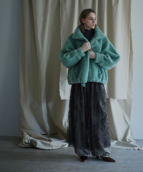 W:Huku(フーク)の「【W:Huku / リンクルフリーツイル】イージーバルーンパンツ / Wrinkle-Free Twill Easy Balloon Pants(スラックス・レディース・ブラック/ブラウン/チャコール・FREE)」の15枚目の写真