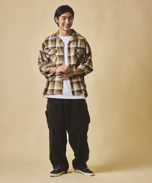 HINSON（ヒンソン）の「HINSON/ヒンソン 別注 6Pkt Pants/6ポケット コーデュロイ カーゴパンツ（カーゴパンツ・メンズ・ブラウン/チャコールグレー/オリーブ・LARGE/MEDIUM/SMALL）」の4枚目の写真