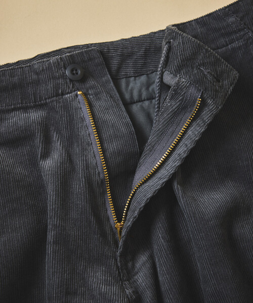 HINSON（ヒンソン）の「HINSON/ヒンソン 別注 6Pkt Pants/6ポケット コーデュロイ カーゴパンツ（カーゴパンツ・メンズ・ブラウン/チャコールグレー/オリーブ・LARGE/MEDIUM/SMALL）」の17枚目の写真