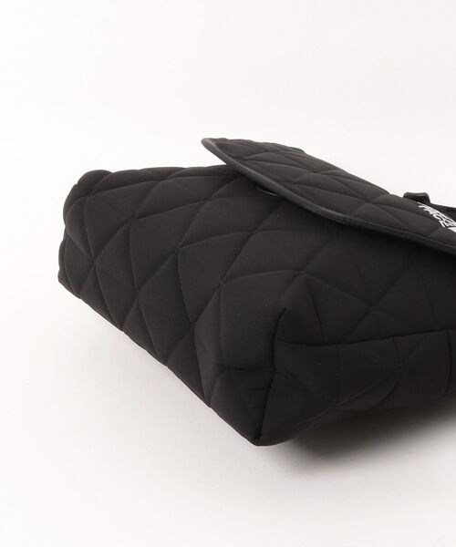 THE NORTH FACE(ザノースフェイス)の「THE NORTH FACE/ザ・ノース・フェイス/Geoface Shoulder(ショルダーバッグ・メンズ・ブラック・F)」の9枚目の写真