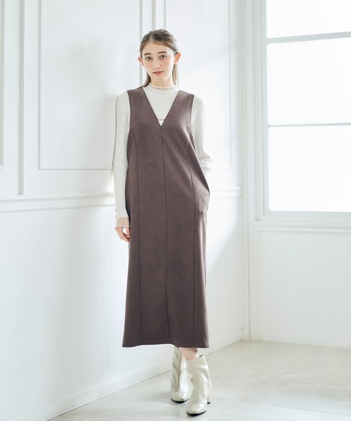 12Twelve Agenda（トゥエルブ　アジェンダ）の「フェイクスエードストレートジャンスカ（ジャンパースカート・レディース・チャコールグレー/ブラウン/グレイッシュベージュ・M）」の2枚目の写真