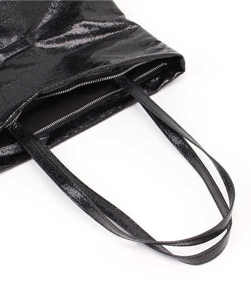 HARE（ハレ）の「メタリック2WAYロールクラッチBAG(HARE)（クラッチバッグ・レディース・ブラック/シルバー・ONE SIZE）」の6枚目の写真