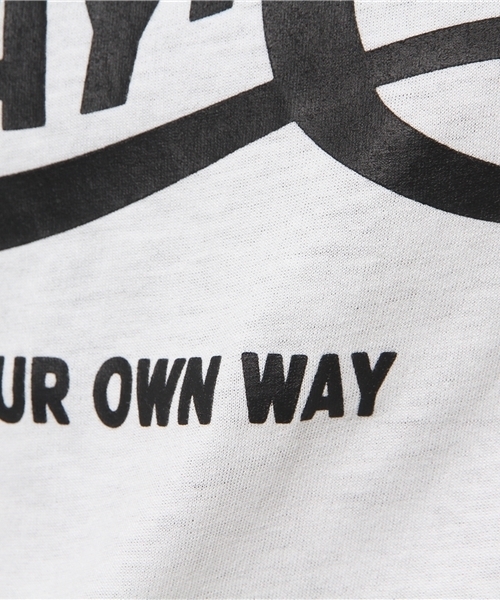 MOUSSY（マウジー）の「PLAY CHIC TSJ（Tシャツ/カットソー・レディース・ホワイト/ライトブラック/レッド/ネイビー・FREE）」の13枚目の写真