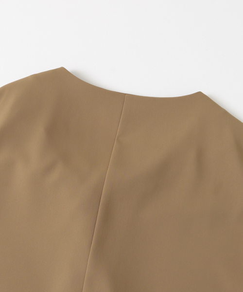 URBAN RESEARCH(アーバンリサーチ)の「UR 前結びドビークロスブラウス(シャツ/ブラウス・レディース・キャメル/ベージュ系その他/ネイビー・FREE)」の14枚目の写真