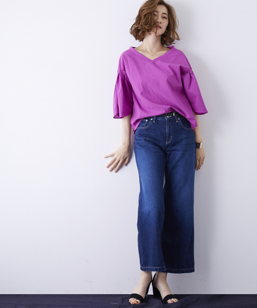 STUDIOUS（ステュディオス）の「インスリットワイドデニム（デニムパンツ・レディース・ブルー/サックスブルー・1/0）」の12枚目の写真