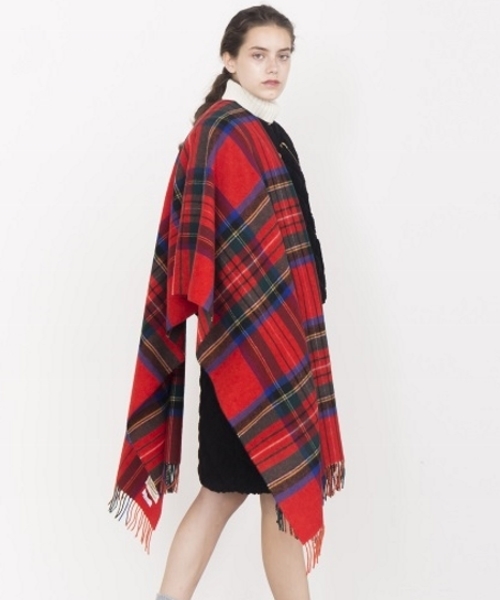 Traditional Weatherwear（トラディショナルウェザーウェア）の「ブランケットマフラー（マフラー・レディース・その他1/その他2/その他3/その他4/その他5/その他6/その他7/その他13/その他8/その他9/その他10/その他11・FREE）」の17枚目の写真