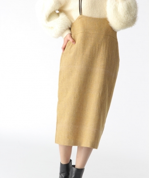 mysty woman(ミスティウーマン)の「【チェック柄/ヘリンボーン】サスペンダー付タイトスカート(スカート・レディース・グレー/ライトブラウン/モカ/マスタード・FREE)」の4枚目の写真