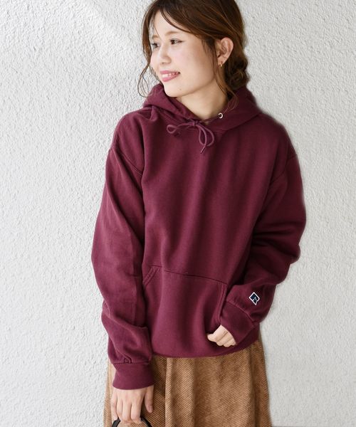 Russell Athletic(ラッセルアスレティック)の「【WEB限定】RUSSELL ATHLETIC×SHIPS: 別注 スウェット パーカー (トレーナー)(パーカー・メンズ・ライトベージュ/ネイビー/グレー/チャコールグレー/パープル/エンジ/ブルー/キャメル/ブラック/ブラウン系その他/プラム/ピンク/オレンジ/ターコイズブルー/グリーン・LARGE/MEDIUM/SMALL)」の14枚目の写真