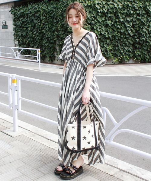 Dr. Martens(ドクターマーチン)の「【Dr.Martens/ドクターマーチン】 2ストラップスリッポン#(サンダル・レディース・ブラック・22.5/23.5/24.5)」の3枚目の写真