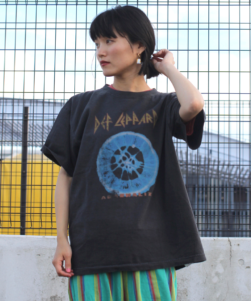 DEF LEPPARD（デフ・レパード）とのコラボTシャツ ロンT