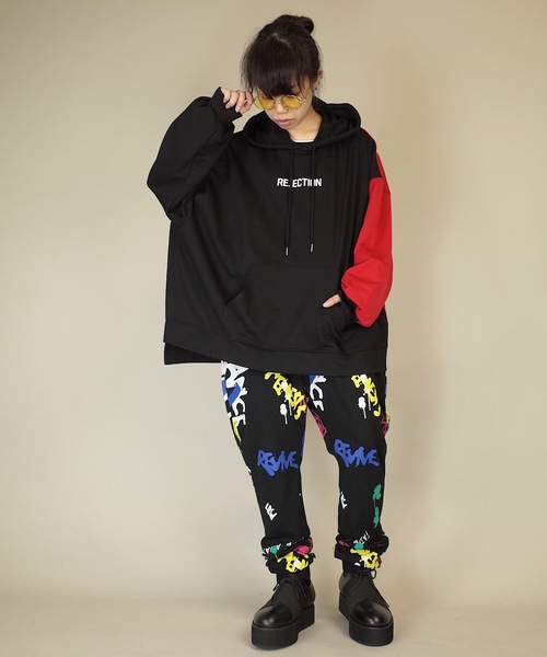 rovtski(ロフトスキー)の「rovtski 【ビッグシルエット】裏毛 プリント BIG PARKA F(パーカー・レディース・ホワイト/ブラック/グリーン・FREE)」の14枚目の写真