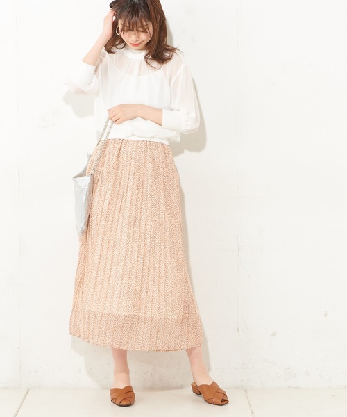 natural couture(ナチュラルクチュール)の「柄アソートロングプリーツスカート(スカート・レディース・ホワイト系その他/ブラック系その他/グリーン系その他/オレンジ系その他/ドット・FREE)」の16枚目の写真