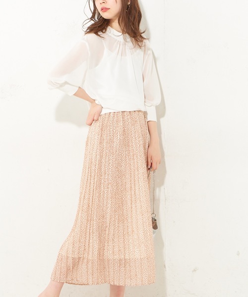 natural couture(ナチュラルクチュール)の「柄アソートロングプリーツスカート(スカート・レディース・ホワイト系その他/ブラック系その他/グリーン系その他/オレンジ系その他/ドット・FREE)」の19枚目の写真