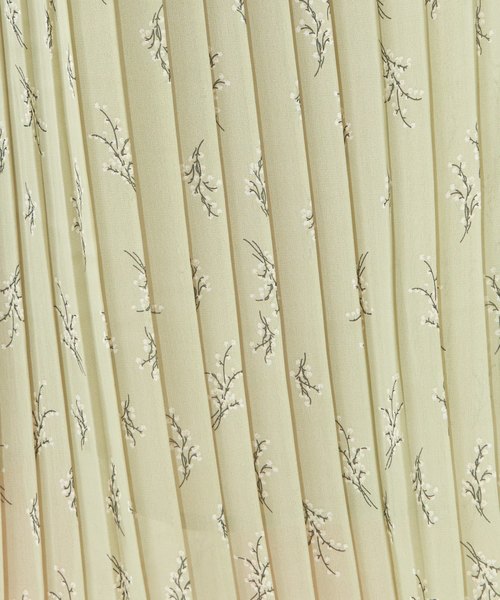 natural couture(ナチュラルクチュール)の「柄アソートロングプリーツスカート(スカート・レディース・ホワイト系その他/ブラック系その他/グリーン系その他/オレンジ系その他/ドット・FREE)」の17枚目の写真