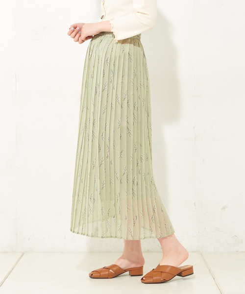 natural couture(ナチュラルクチュール)の「柄アソートロングプリーツスカート(スカート・レディース・ホワイト系その他/ブラック系その他/グリーン系その他/オレンジ系その他/ドット・FREE)」の21枚目の写真